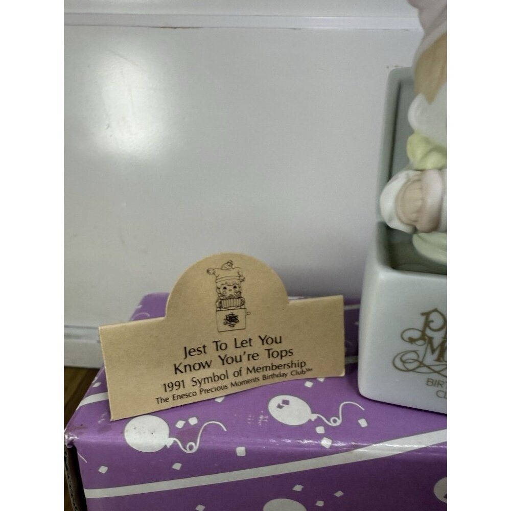 Precious Moments Figurine B0106 Jest Let You Know Tops - Picture 2 of 10